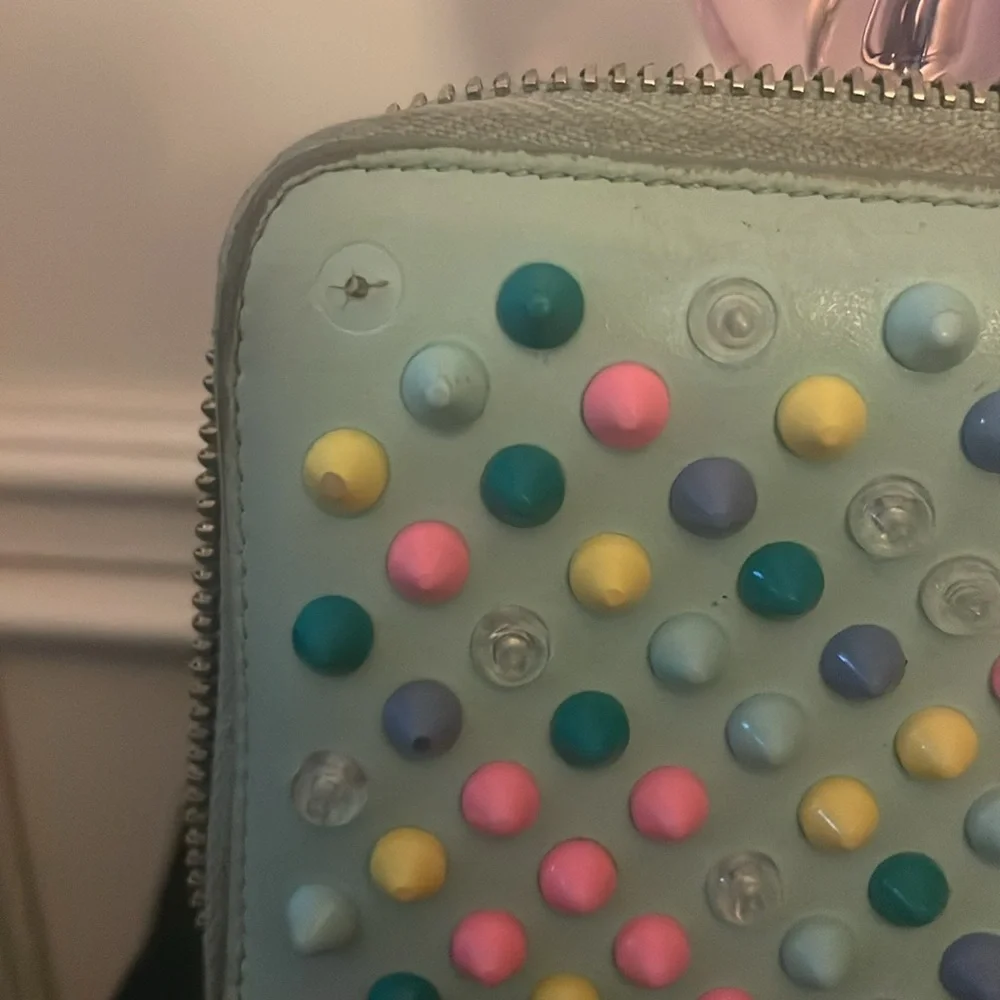 Christian Louboutin Mint Leather Wallet - Picture 4 of 10